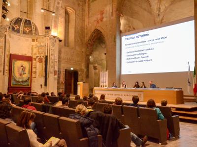 unibgirlsstem_tavola_rotonda_ricercatrici_unibg